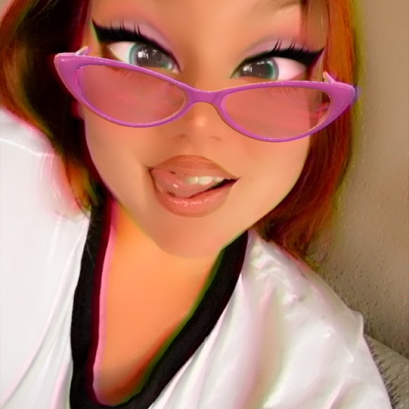 Meet your Posher, Alexis - Picture 5 of 5